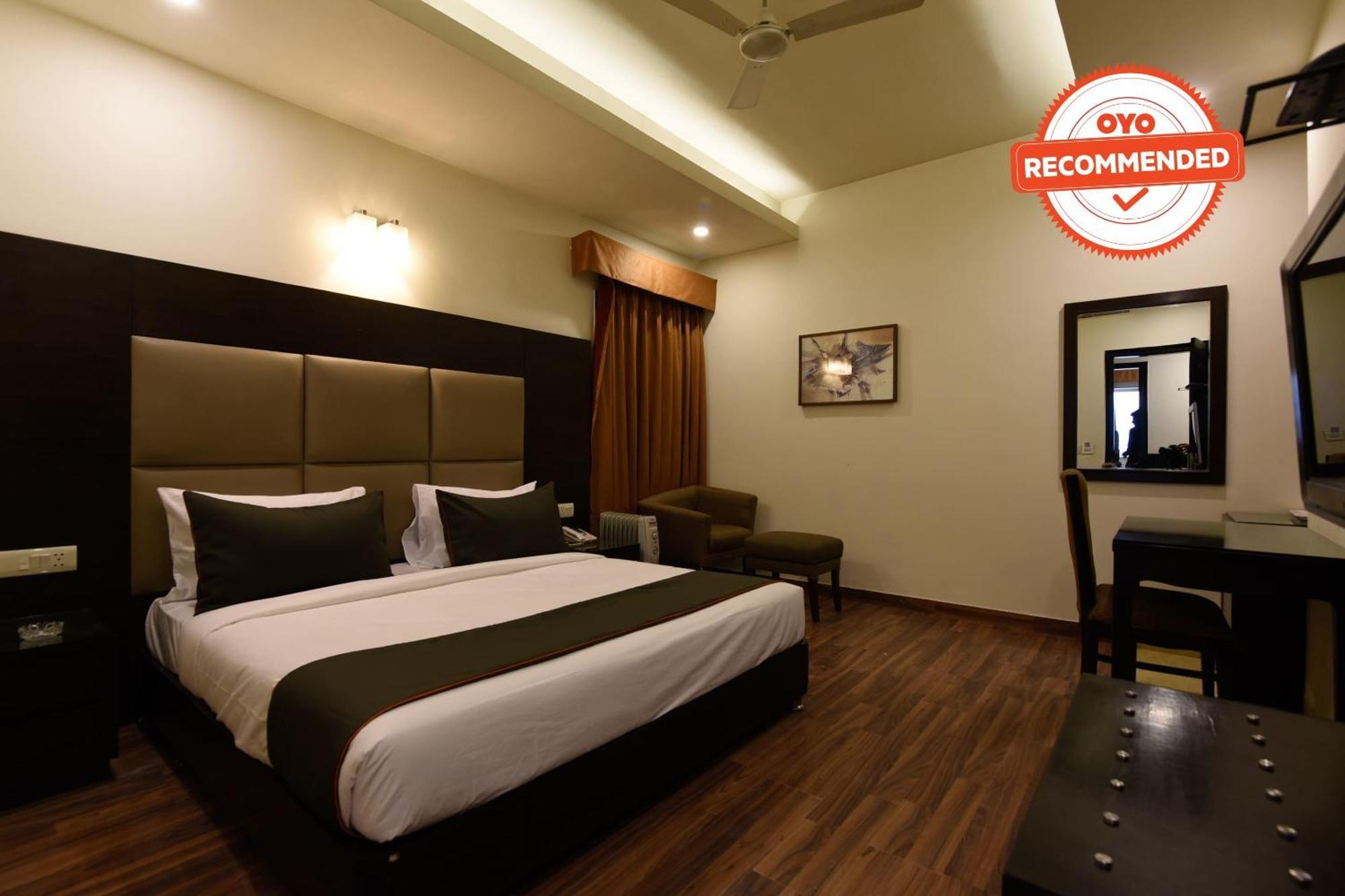 OYO 78191 Collection O Venkata Sai Sadan Mathrusree Nagar Hotel Kondapur  Bagian luar foto